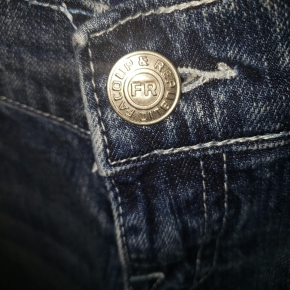 VICTORIA Beckham For Rock & Republic Denim Shorts - Women's - Picture 4 of 9